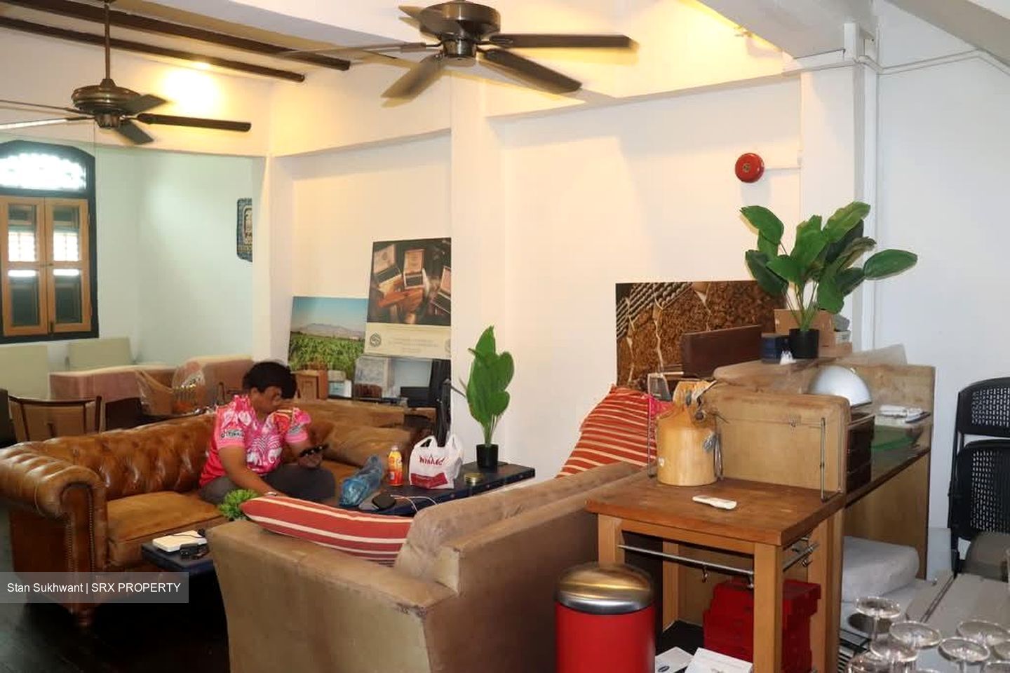Kampong Glam Conservation Area (D7), Retail #570948561
